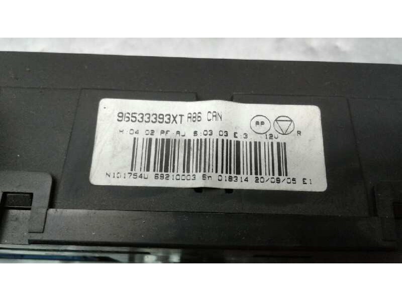 Recambio de mando climatizador para citroen c3 1.4 hdi sx plus referencia OEM IAM 96533393XT  