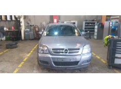 opel vectra c berlina del año 2005