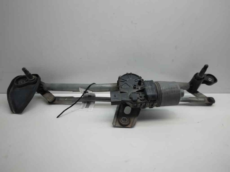 Recambio de motor limpia delantero para opel astra gtc referencia OEM IAM 397020632  