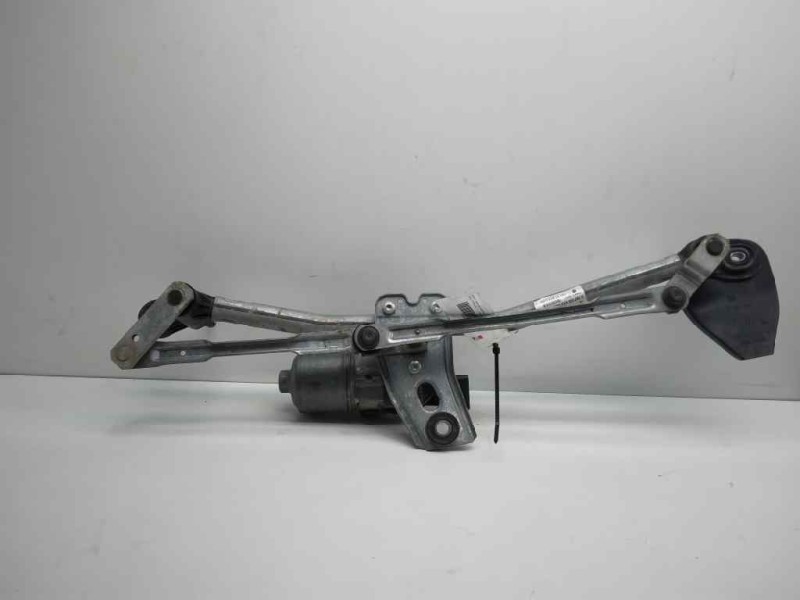 Recambio de motor limpia delantero para opel astra gtc referencia OEM IAM 397020632  