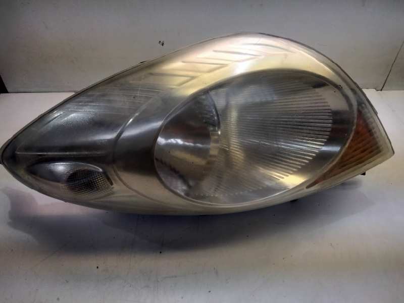Recambio de faro izquierdo para nissan note (e11e) acenta referencia OEM IAM 260609U10A  