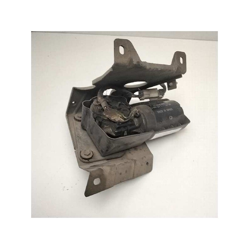 Recambio de motor limpia delantero para nissan vanette cargo (hc23) 2.3 diesel referencia OEM IAM 9390332214  