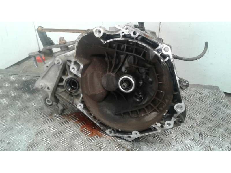 Recambio de caja cambios para opel corsa d catch me referencia OEM IAM F13MC429  