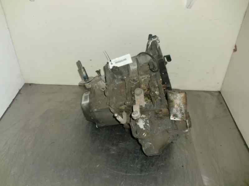 Recambio de caja cambios para peugeot 206 berlina 2.0 hdi cat referencia OEM IAM 20DM18  