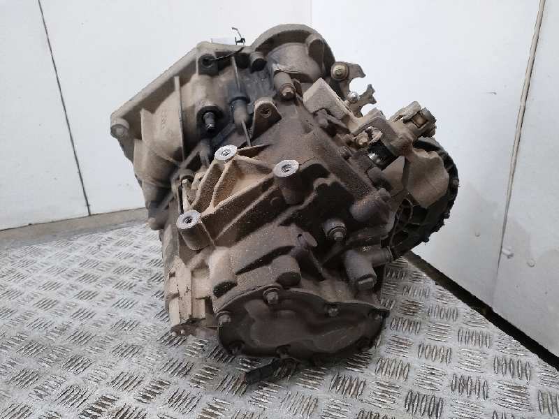 Recambio de caja cambios para fiat idea (135) 1.9 multijet active plus referencia OEM IAM C605  