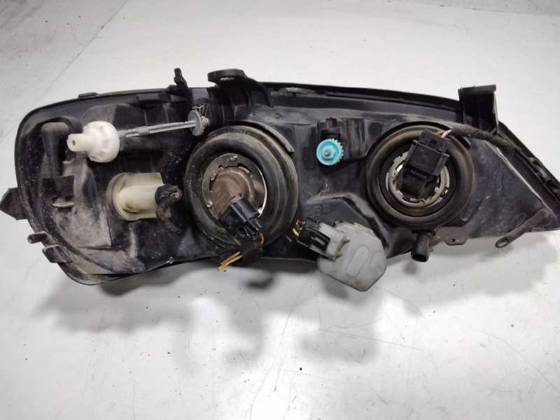 Recambio de faro izquierdo para opel astra g caravan club referencia OEM IAM 93175368  