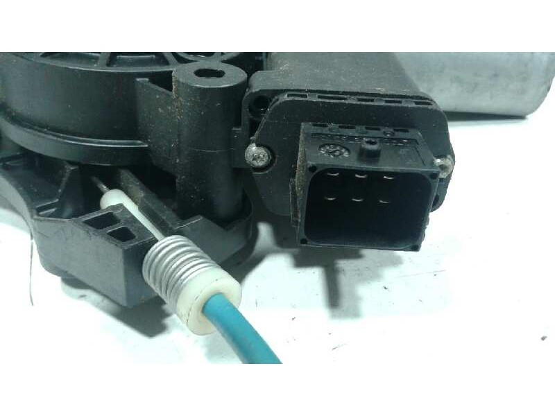 Recambio de elevalunas delantero izquierdo para opel corsa d catch me referencia OEM IAM 13447038  