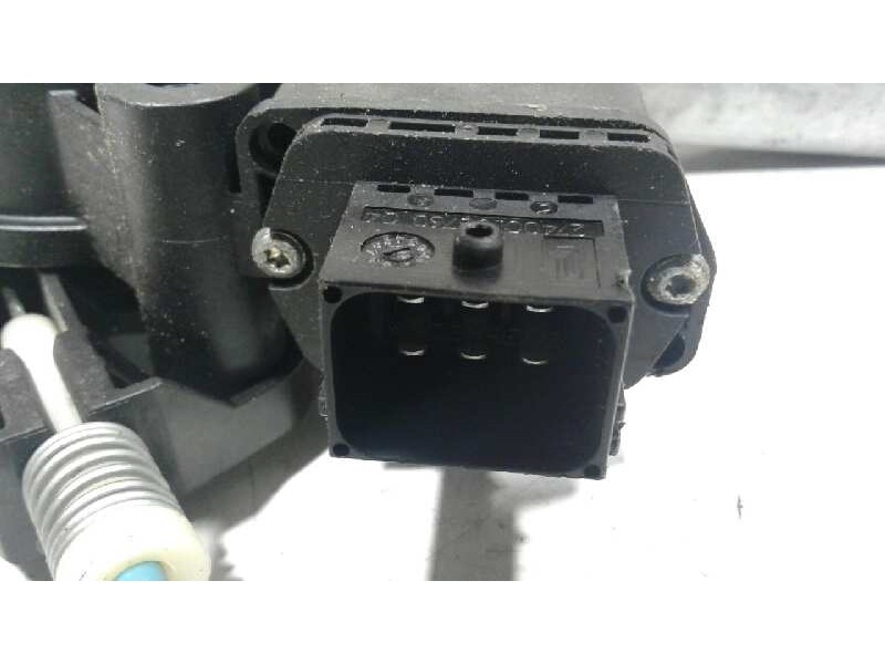 Recambio de elevalunas delantero izquierdo para opel corsa d catch me referencia OEM IAM 13447038  