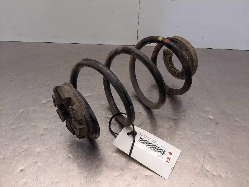 Recambio de muelle suspension trasera para renault clio iii confort dynamique referencia OEM IAM   