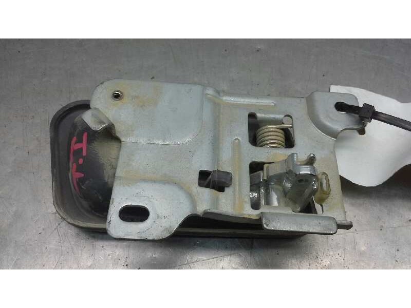 Recambio de maneta interior trasera izquierda para mitsubishi montero (v20/v40) 2500 td glx (5-ptas.) referencia OEM IAM   