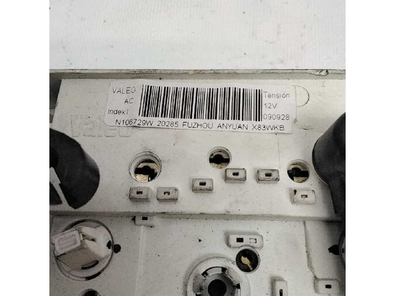 Recambio de mando calefaccion / aire acondicionado para renault trafic caja cerrada (ab 4.01) referencia OEM IAM 090928  