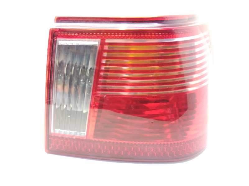 Recambio de piloto trasero derecho para seat ibiza (6k1) select referencia OEM IAM 6K6945112G 6K6945096J 