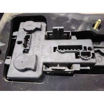 Recambio de piloto trasero derecho para seat ibiza (6k1) select referencia OEM IAM 6K6945112G 6K6945096J 