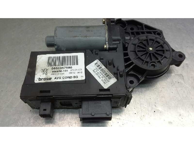 Recambio de motor elevalunas delantero izquierdo para peugeot 307 (s1) xt referencia OEM IAM 0130821767  