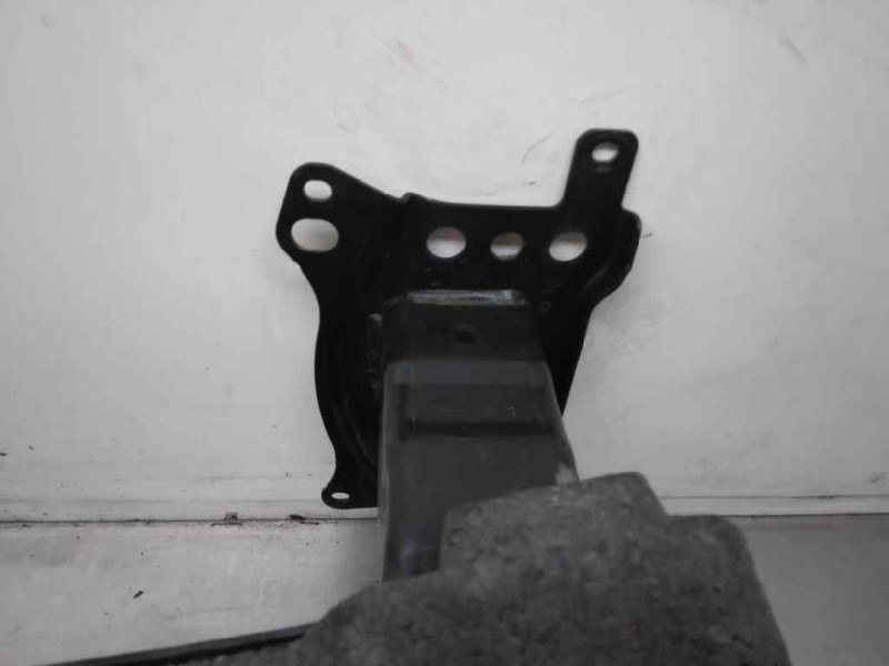 Recambio de refuerzo paragolpes delantero para volkswagen passat variant (3c5) advance plus bluemotion referencia OEM IAM   