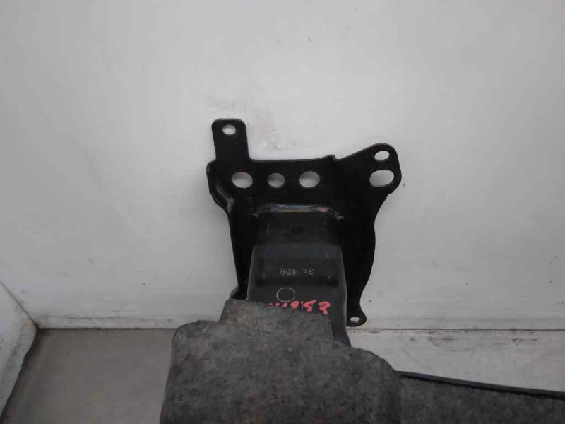 Recambio de refuerzo paragolpes delantero para volkswagen passat variant (3c5) advance plus bluemotion referencia OEM IAM   