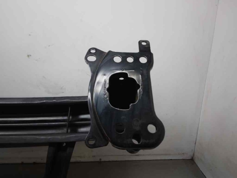 Recambio de refuerzo paragolpes delantero para volkswagen passat variant (3c5) advance plus bluemotion referencia OEM IAM   