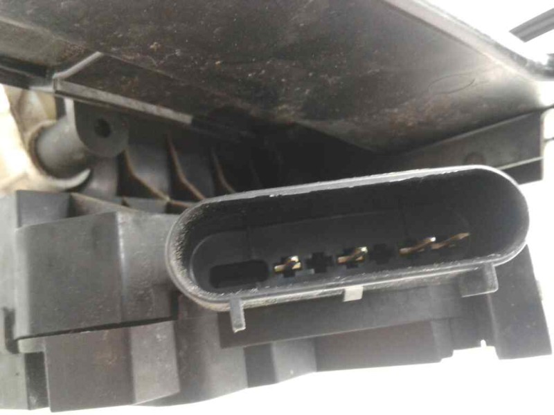 Recambio de cerradura puerta delantera derecha para ford fiesta (cb1) trend referencia OEM IAM 8A61-A21978AE  