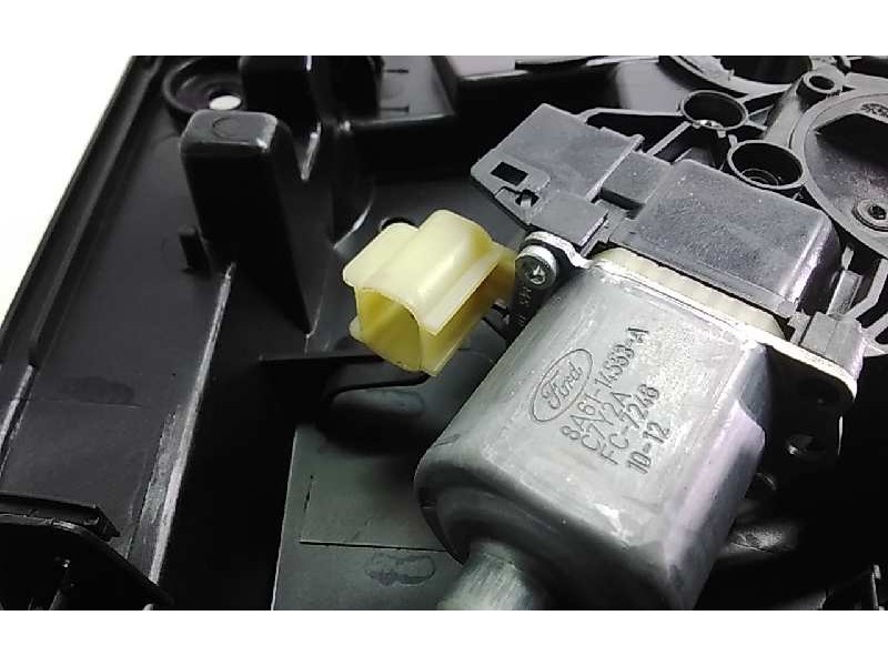 Recambio de elevalunas delantero derecho para ford fiesta (cb1) trend referencia OEM IAM 8A6114553A  