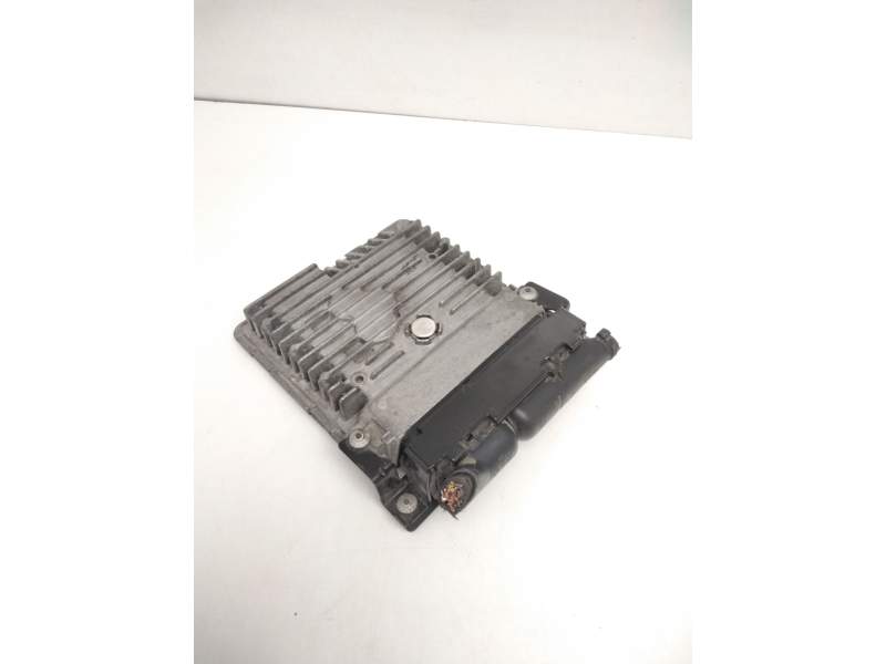 Recambio de centralita motor uce para seat ibiza (6j5) stylance / style referencia OEM IAM 03L906023T 5WP42876AA 03L906023S