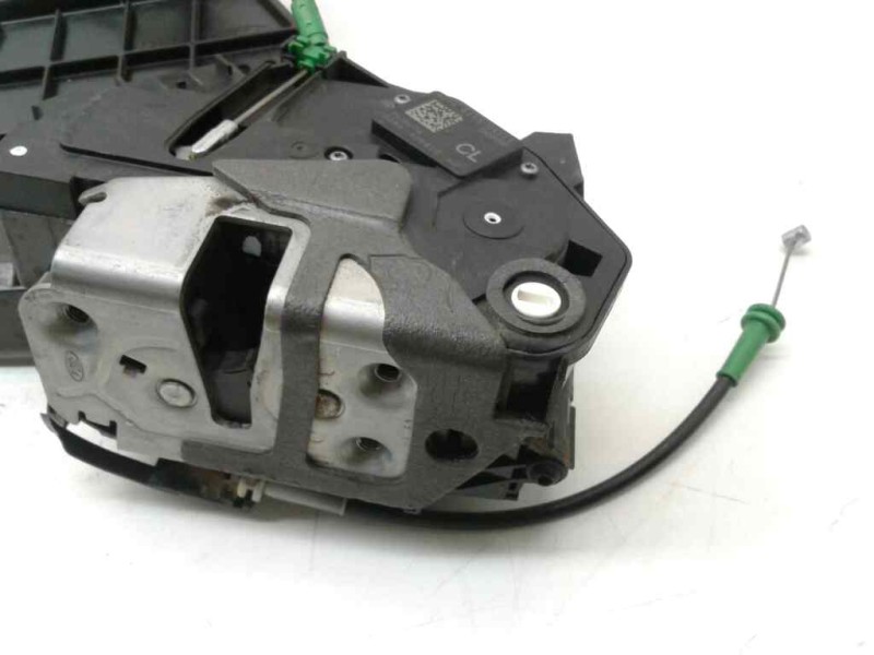 Recambio de cerradura puerta trasera derecha para ford fiesta (cb1) trend referencia OEM IAM 8A61-A264A52-A  