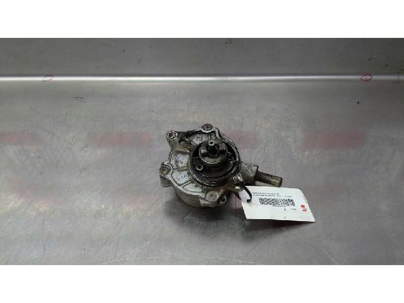 Recambio de depresor freno / bomba vacio para mercedes sprinter 02.00  caja cerrada 316 cdi (903.661-662) referencia OEM IAM A61
