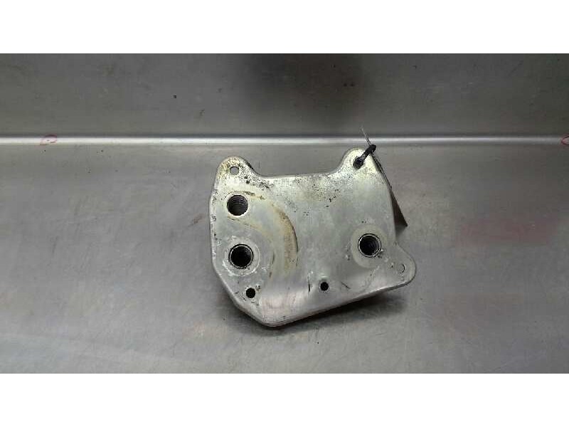 Recambio de enfriador aceite motor para mercedes sprinter 02.00  caja cerrada 316 cdi (903.661-662) referencia OEM IAM A61218001