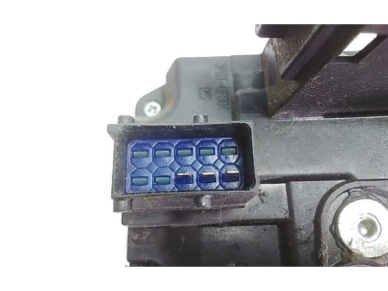 Recambio de cerradura puerta delantera derecha para opel vivaro combi 2.9t corto referencia OEM IAM 82000008248 91166227 