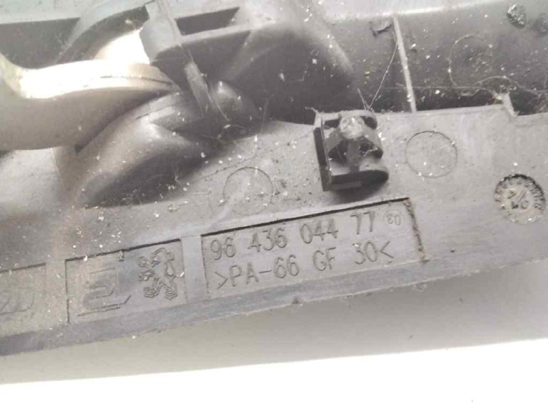 Recambio de maneta interior delantera derecha para peugeot 307 break / sw (s1) sw pack referencia OEM IAM 9643604477  