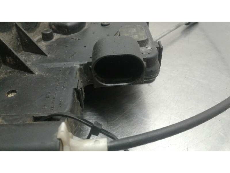 Recambio de cerradura puerta delantera derecha para bmw serie 3 berlina (e46) 320d referencia OEM IAM   