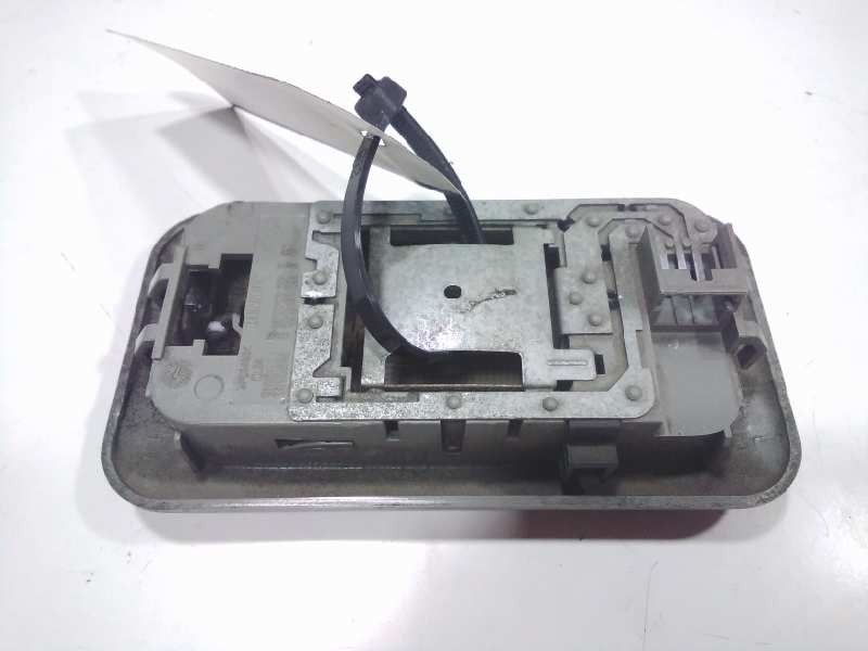 Recambio de luz interior para opel vivaro combi 2.9t corto referencia OEM IAM   