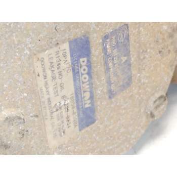 Recambio de compresor aire acondicionado para ssangyong rodius 2.7 turbodiesel cat referencia OEM IAM 180500390A  