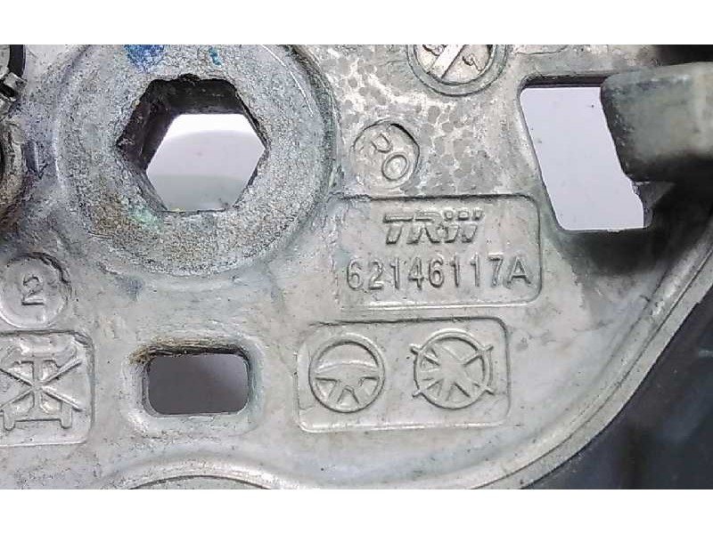 Recambio de volante para ford fiesta (cb1) trend referencia OEM IAM 62146117A  