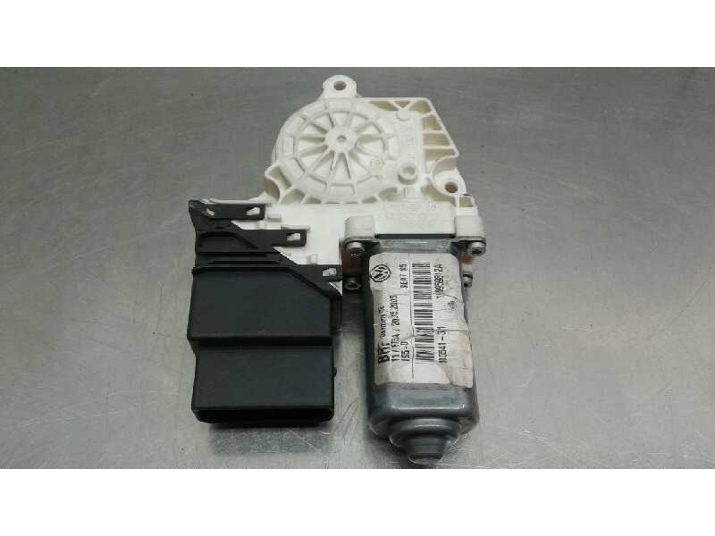 Recambio de motor elevalunas trasero derecho para seat leon (1m1) sport referencia OEM IAM 1J0959812A  