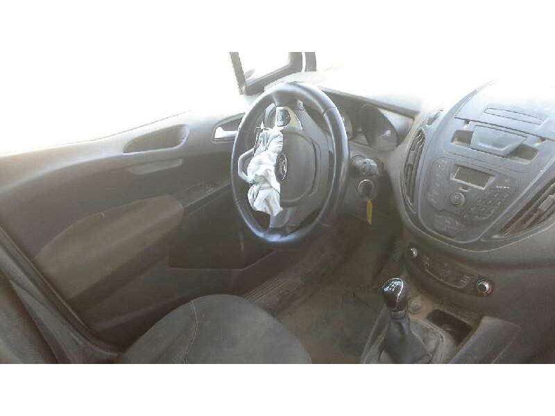 ford transit courier del año 2016