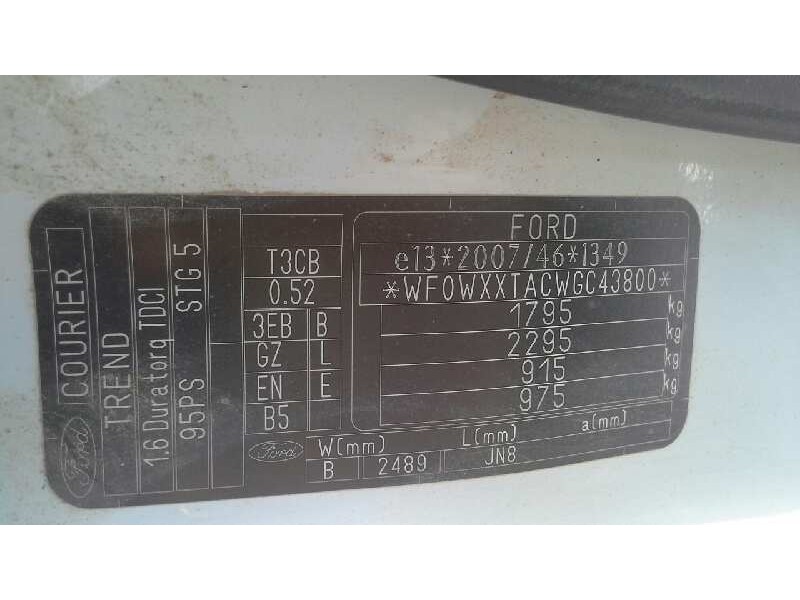 ford transit courier del año 2016