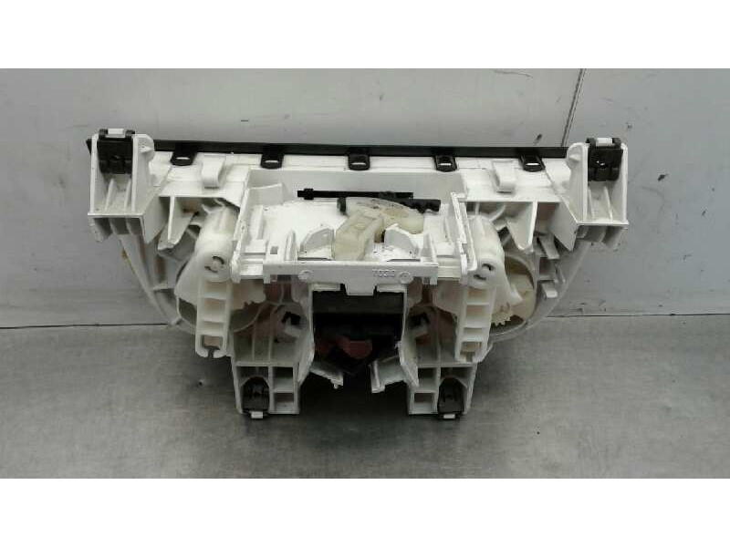 Recambio de mando calefaccion / aire acondicionado para peugeot bipper básico referencia OEM IAM   