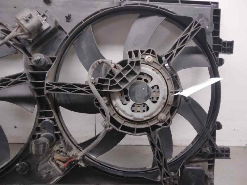 Recambio de electroventilador para opel insignia berlina cosmo referencia OEM IAM D300400  