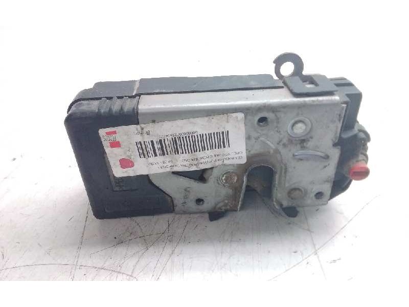 Recambio de cerradura puerta trasera derecha para opel vectra c berlina club referencia OEM IAM FG24447346  