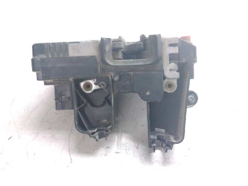 Recambio de cerradura puerta trasera derecha para opel vectra c berlina club referencia OEM IAM FG24447346  