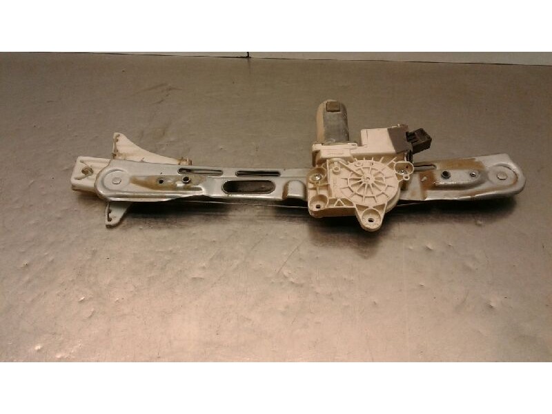 Recambio de elevalunas trasero derecho para opel vectra c berlina club referencia OEM IAM   