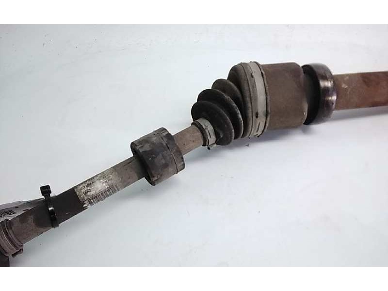 Recambio de transmision delantera derecha para ford fiesta (cb1) trend referencia OEM IAM 8V513B436HB  