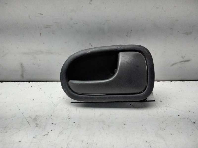 Recambio de maneta interior delantera derecha para mazda b-serie (un) 4-action referencia OEM IAM   