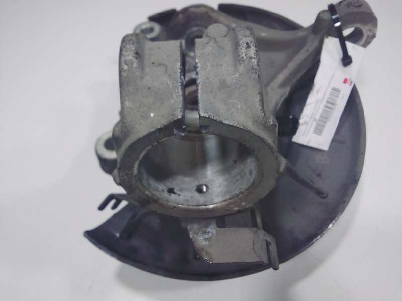 Recambio de mangueta delantera izquierda para volkswagen passat variant (3c5) advance plus bluemotion referencia OEM IAM   