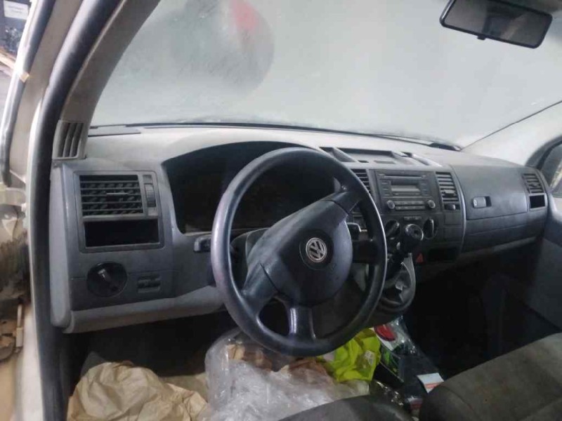 volkswagen t5 transporter/furgoneta del año 2009