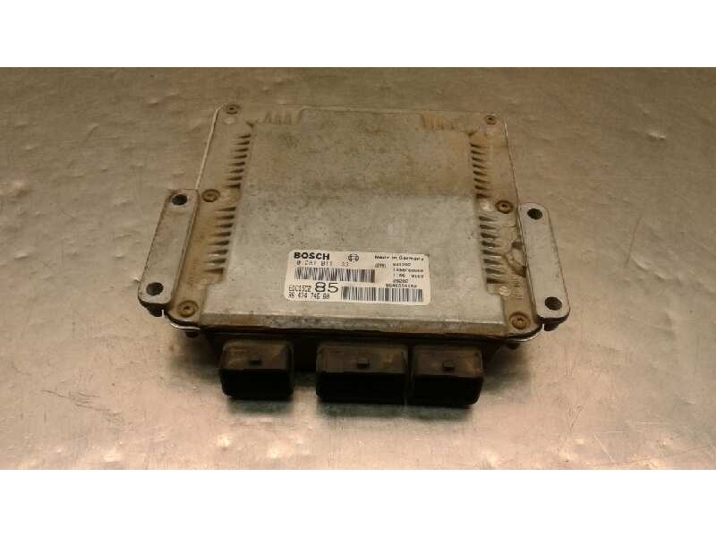 Recambio de centralita motor uce para lancia phedra (180) 2.2 jtd 16v emblema referencia OEM IAM 0281011133 9647474680 