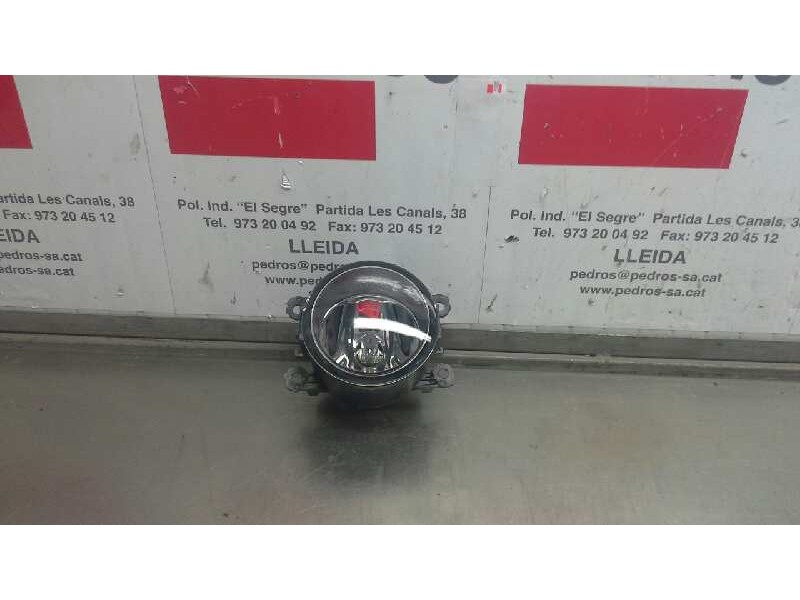 Recambio de faro antiniebla derecho para ford focus lim. (cb8) 1.6 16v ti-vct cat referencia OEM IAM 2N11-15201-AB FORD VALEO