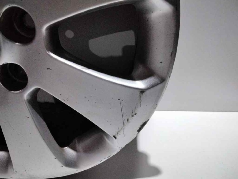 Recambio de llanta aluminio para opel insignia berlina cosmo referencia OEM IAM 175TORNILLOS IS41 