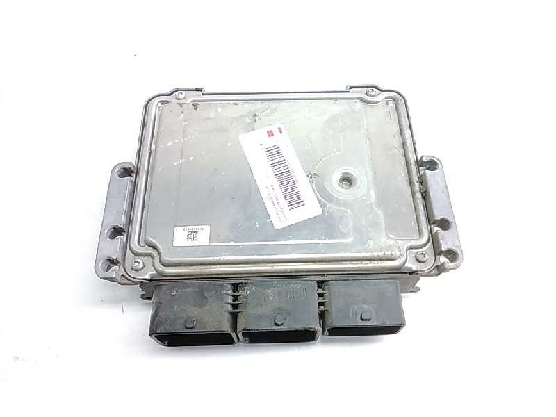 Recambio de centralita motor uce para ford fiesta (cb1) trend referencia OEM IAM AV221A650HH  