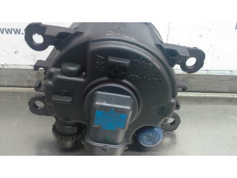 Recambio de faro antiniebla derecho para ford focus lim. (cb8) 1.6 16v ti-vct cat referencia OEM IAM 2N1115201AB FORD VALEO